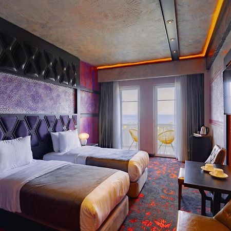 Tapis Rouge Design Boutique Hotel Batumi Exterior photo Deluxe Room