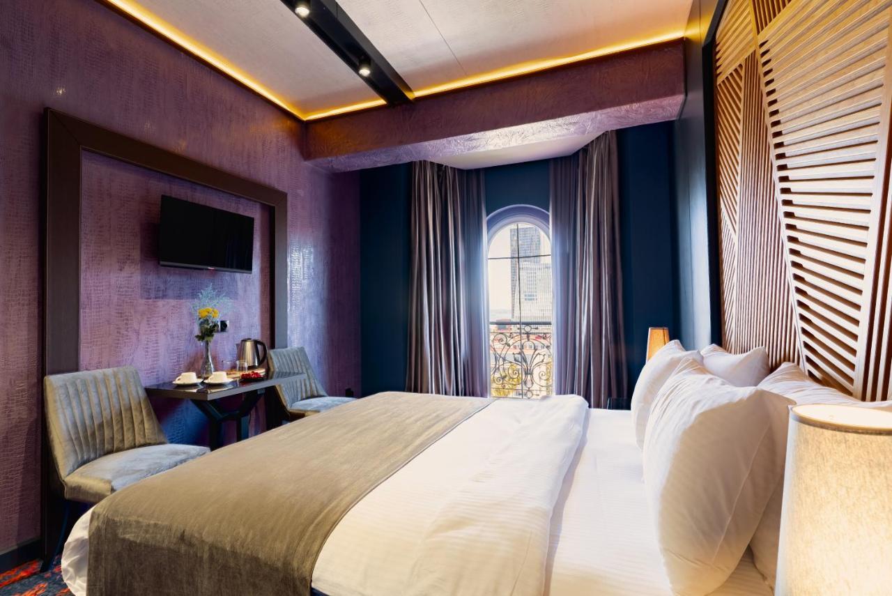 Tapis Rouge Design Boutique Hotel Batumi Exterior photo Deluxe room