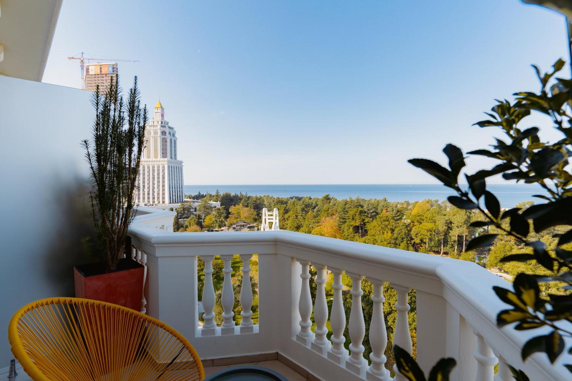 Tapis Rouge Design Boutique Hotel Batumi Exterior photo View from the balcony of a hotel in Sochi